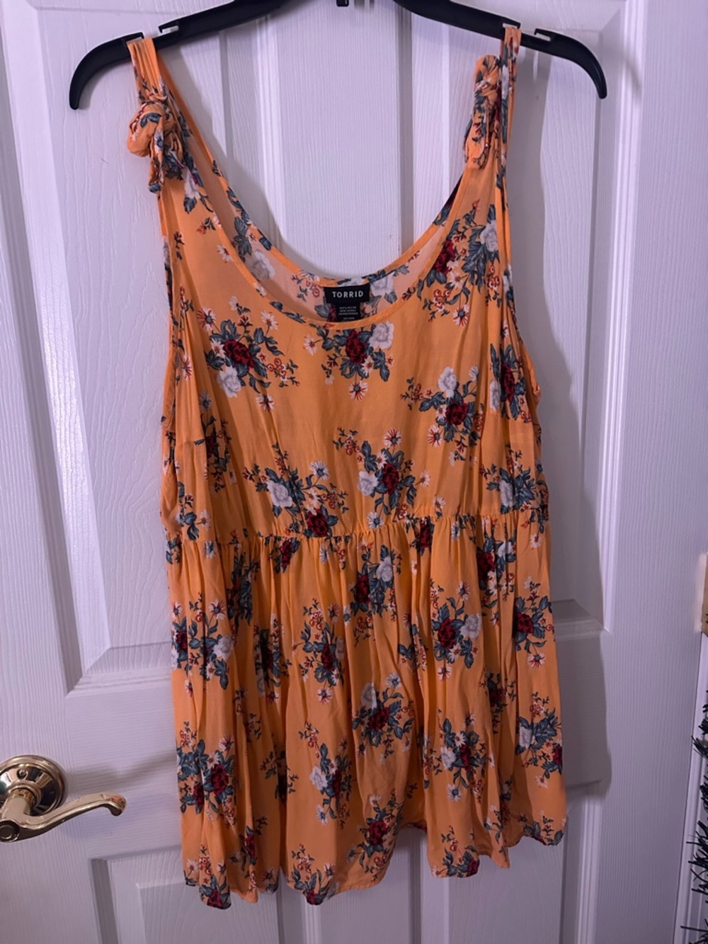 torrid Peach Floral V-Neck Tank with Blue and White Blooms